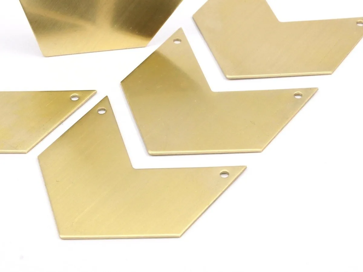 8 Raw Brass Chevrons 2 Holes Blanks (40x25x0.80mm) A0836--n617