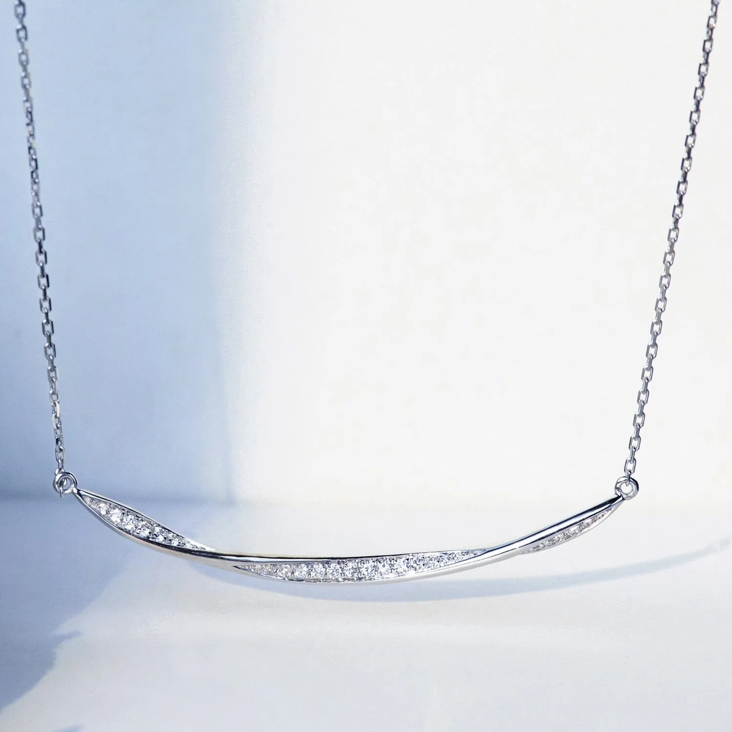 Crystal Clavicle Chain Diamond Pendant Silver Necklace