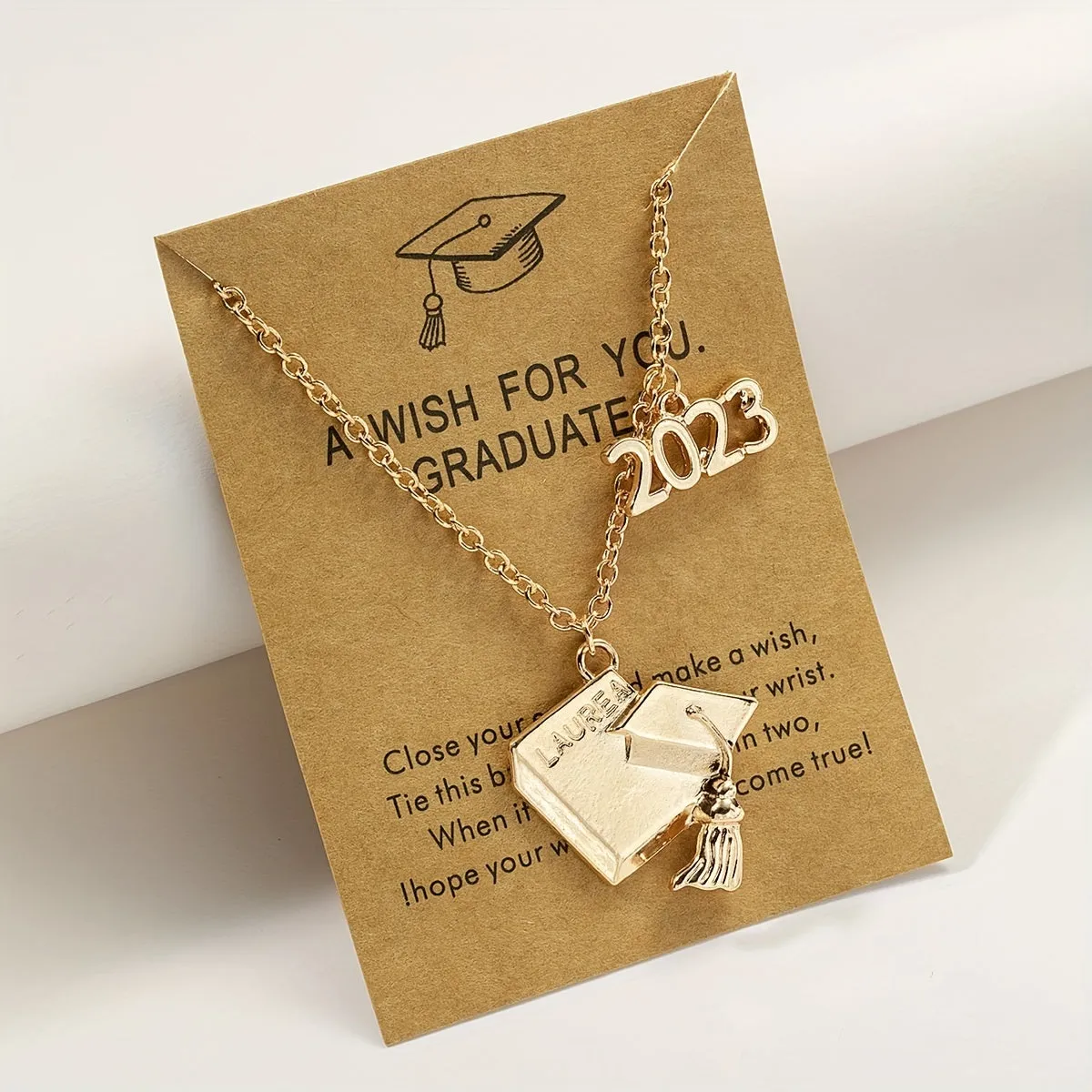 Graduation Season Alloy Bachelor Hat Pendant Necklace For Women Girls Student Gift (With Blessing Card)