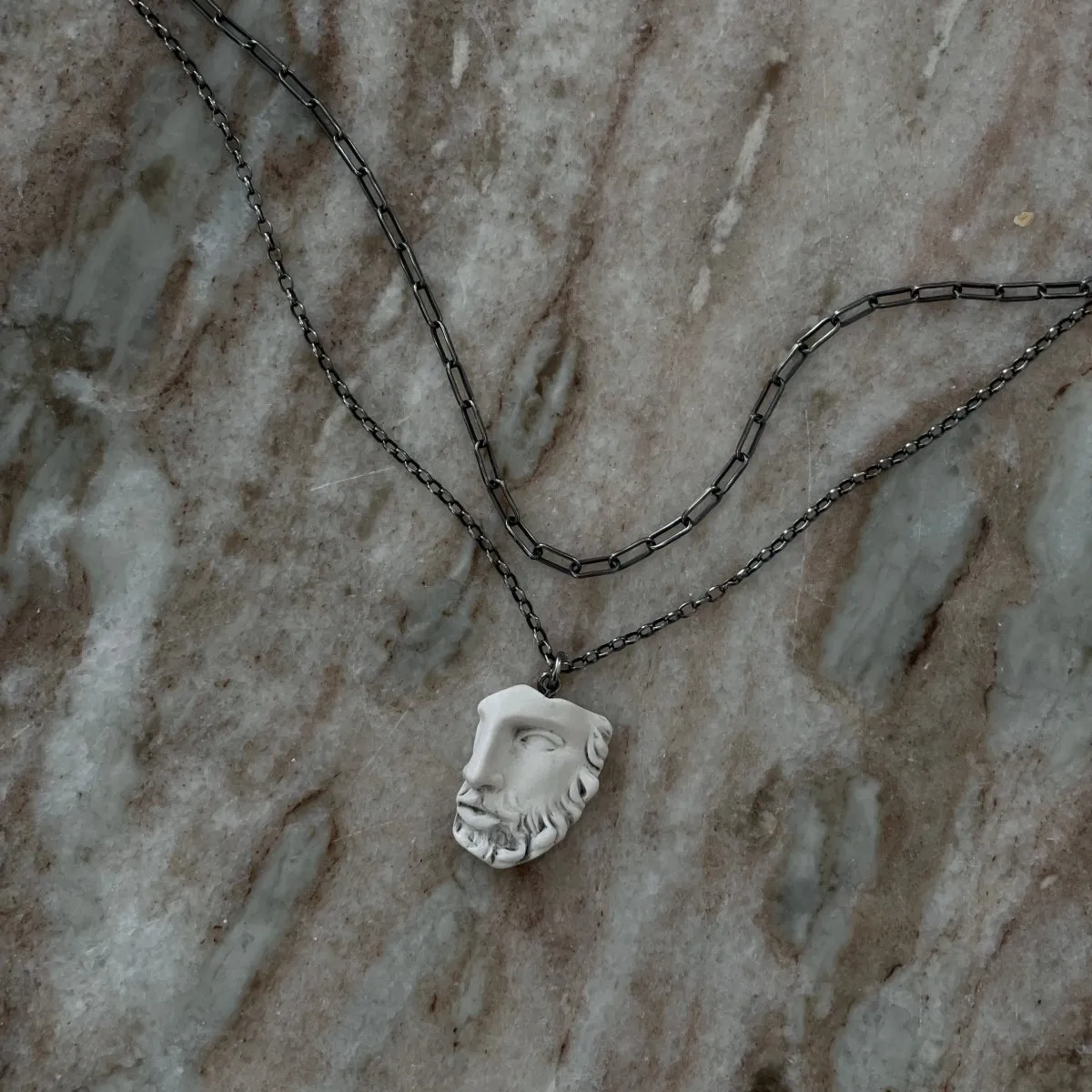 Heracles pendant