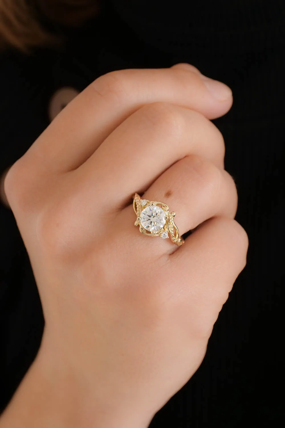 Moissanite bridal ring set in yellow gold / Undina