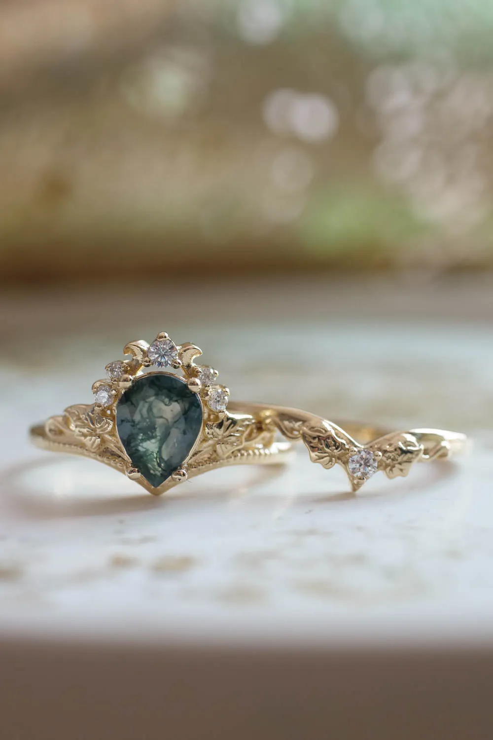 Natural moss agate bridal ring set, alternative engagement ring set / Ariadne