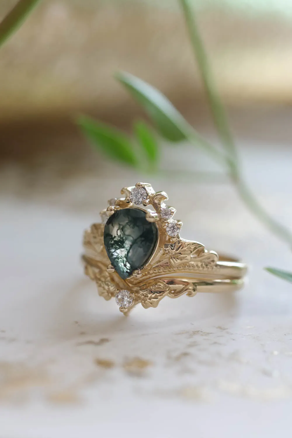 Natural moss agate bridal ring set, alternative engagement ring set / Ariadne