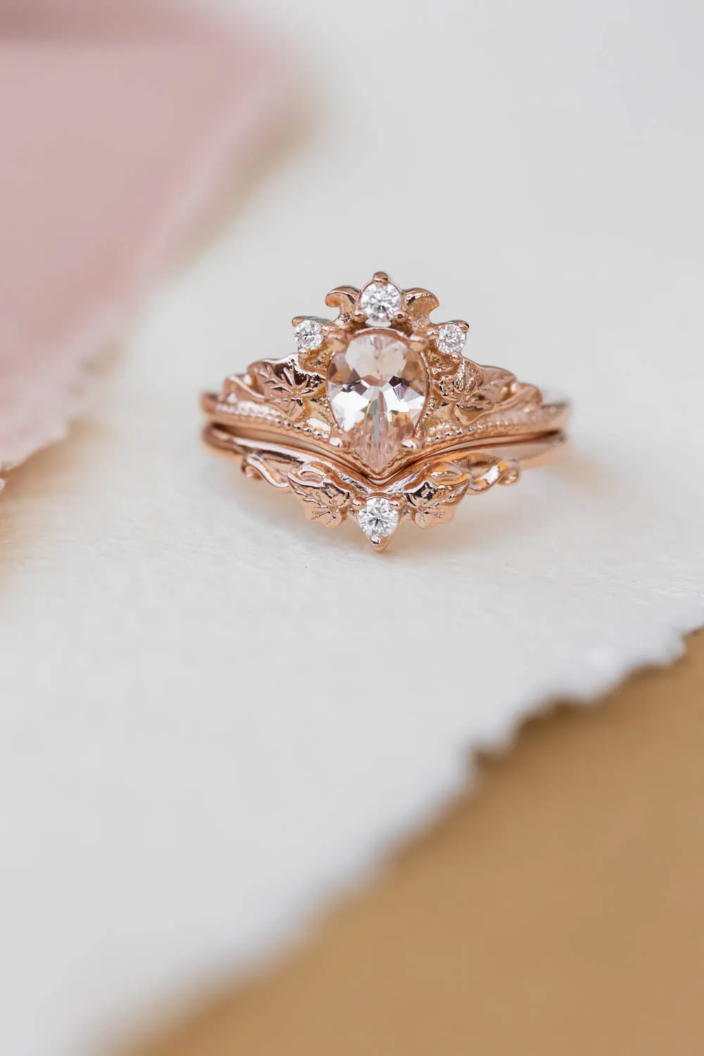 Natural pear morganite bridal ring set, rose gold ivy leaves engagement rings / Ariadne