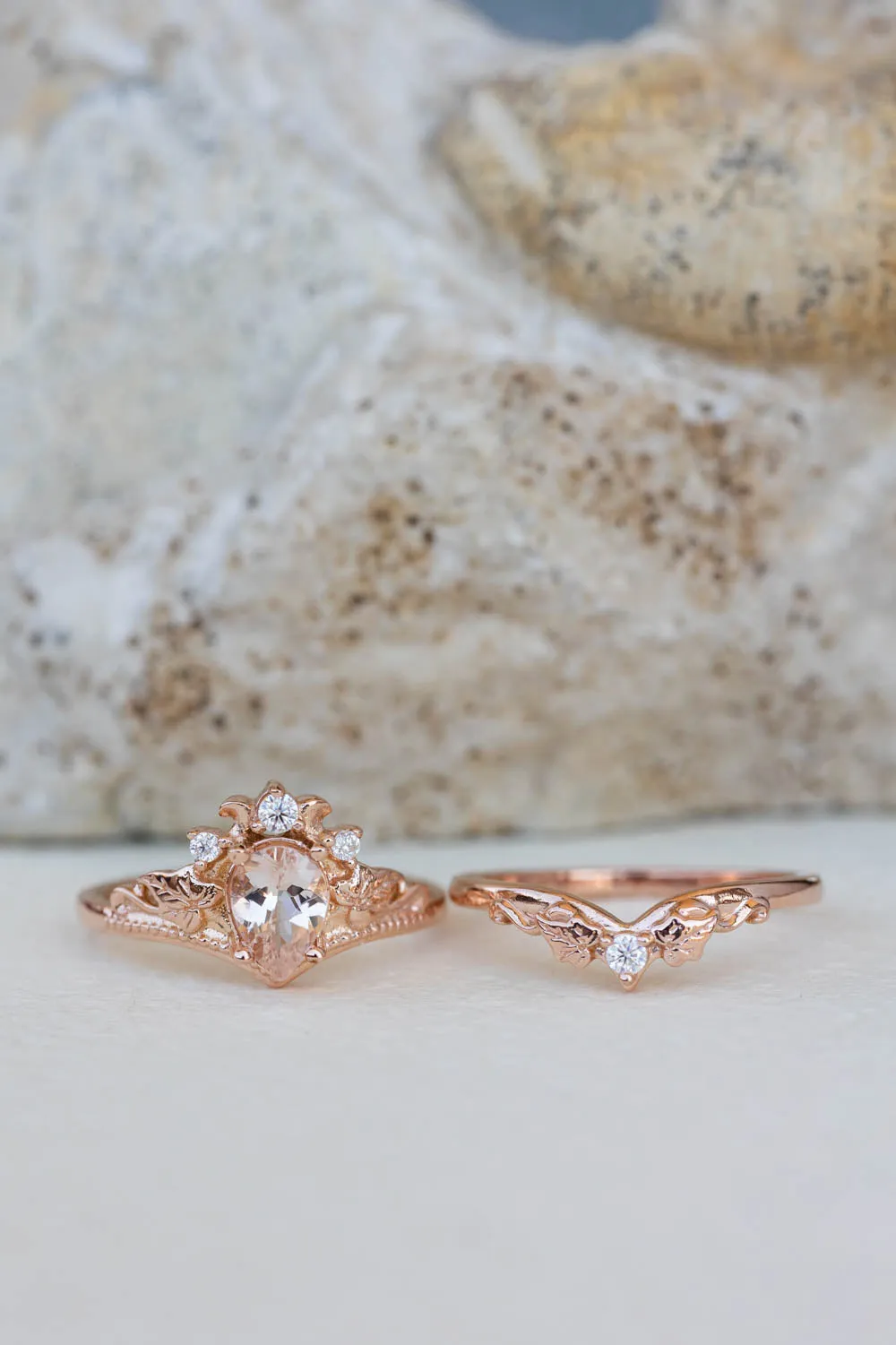 Natural pear morganite bridal ring set, rose gold ivy leaves engagement rings / Ariadne