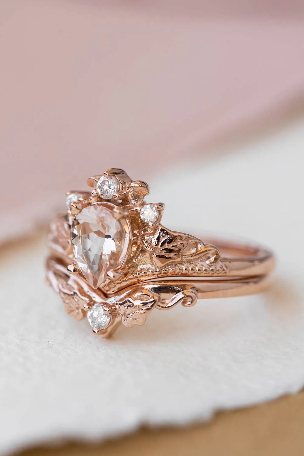 Natural pear morganite bridal ring set, rose gold ivy leaves engagement rings / Ariadne