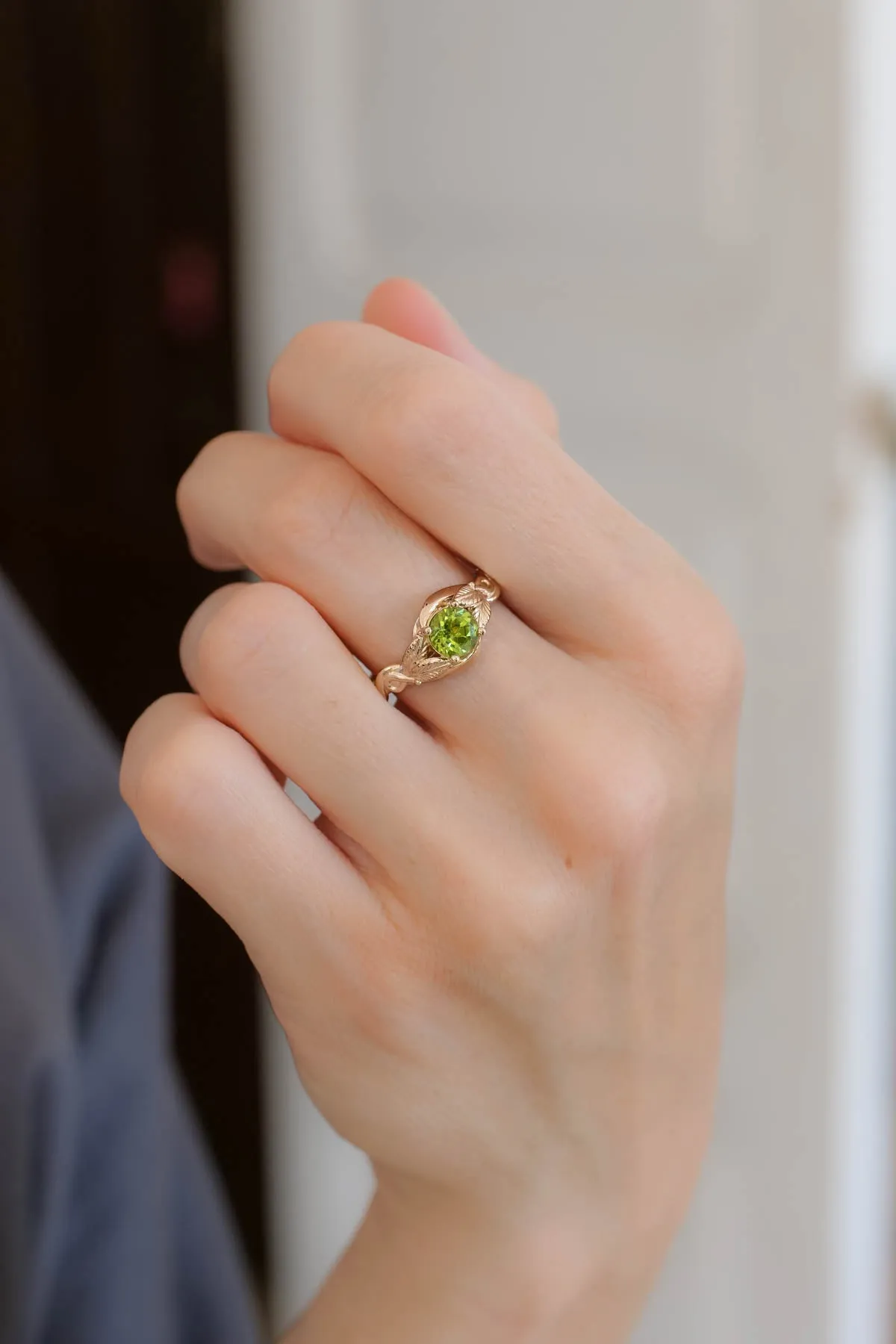 Nature proposal ring with peridot, leaves ring / Azalea