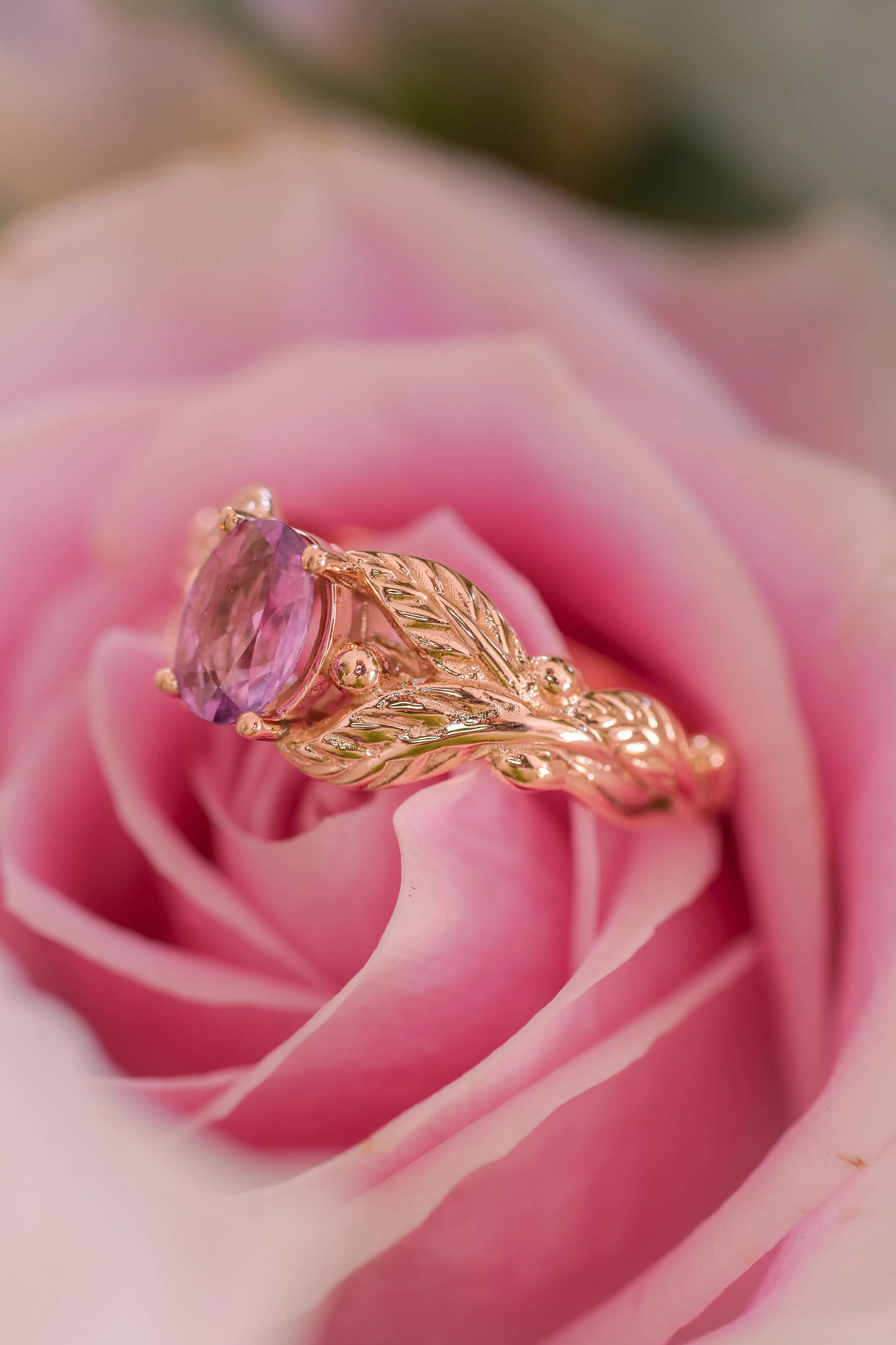 Pink sapphire engagement ring / Cornus