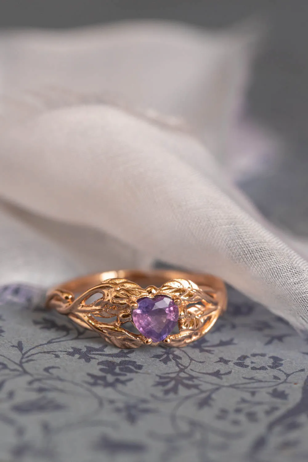 READY TO SHIP: Tilia ring in 14K rose gold, heart cut sapphire 5 mm, AVAILABLE RING SIZES: 6-8 US