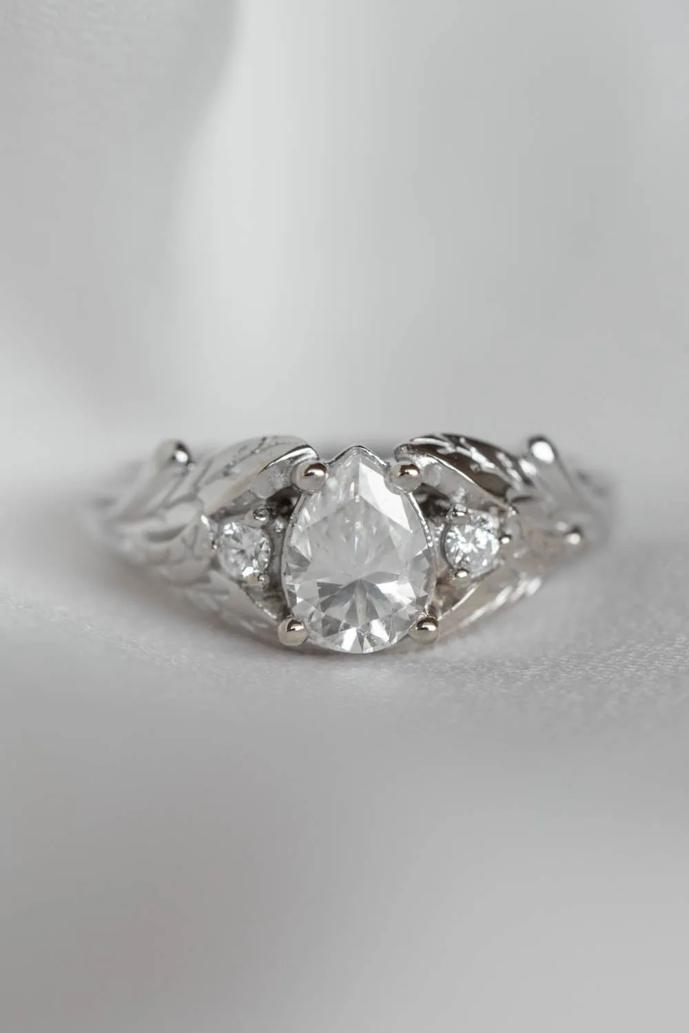 READY TO SHIP: Wisteria ring in 14K white gold, pear cut moissanite 7x5 mm, moissanites, RING SIZE - 6 US