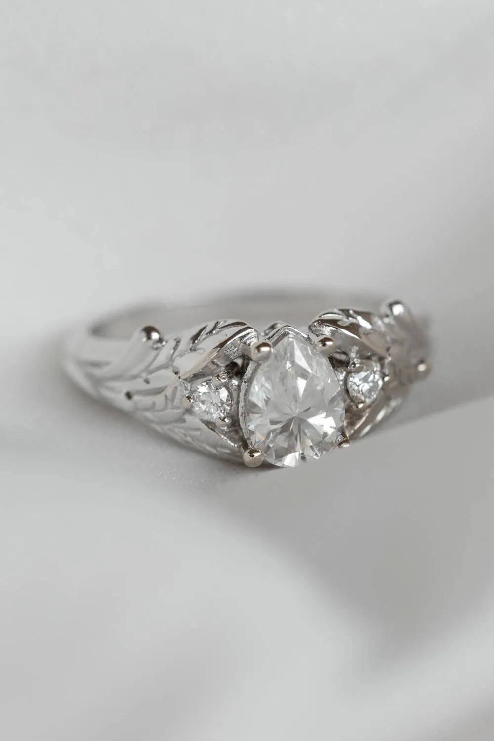 READY TO SHIP: Wisteria ring in 14K white gold, pear cut moissanite 7x5 mm, moissanites, RING SIZE - 6 US