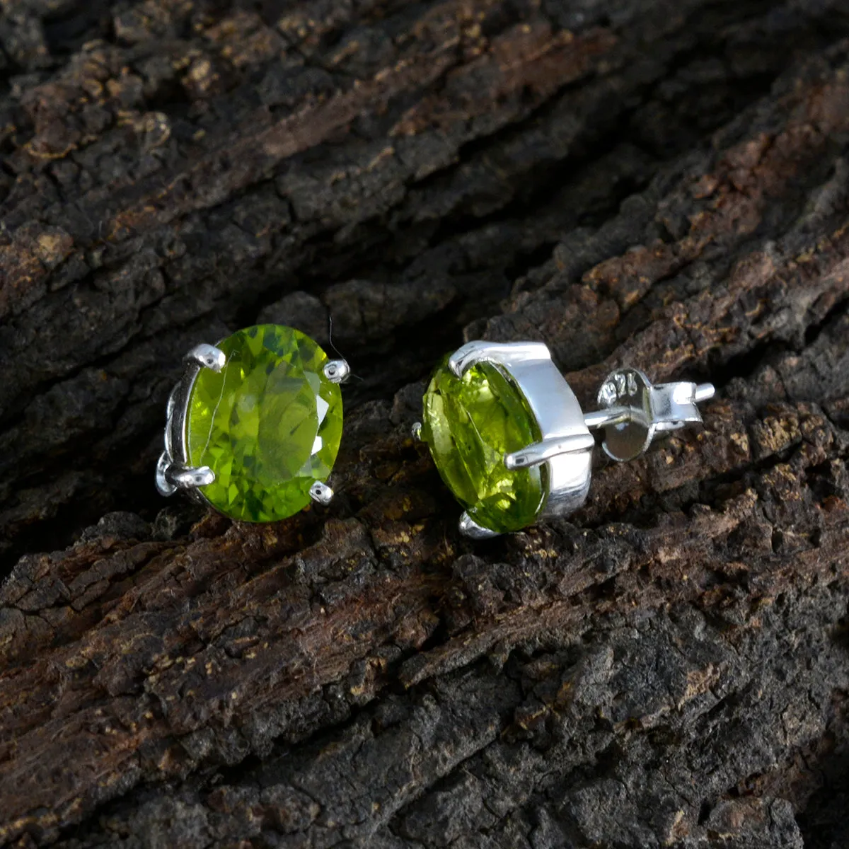 Riyo Comely Sterling Silver Earring For Femme Peridot Earring Bezel Setting Green Earring Stud Earring