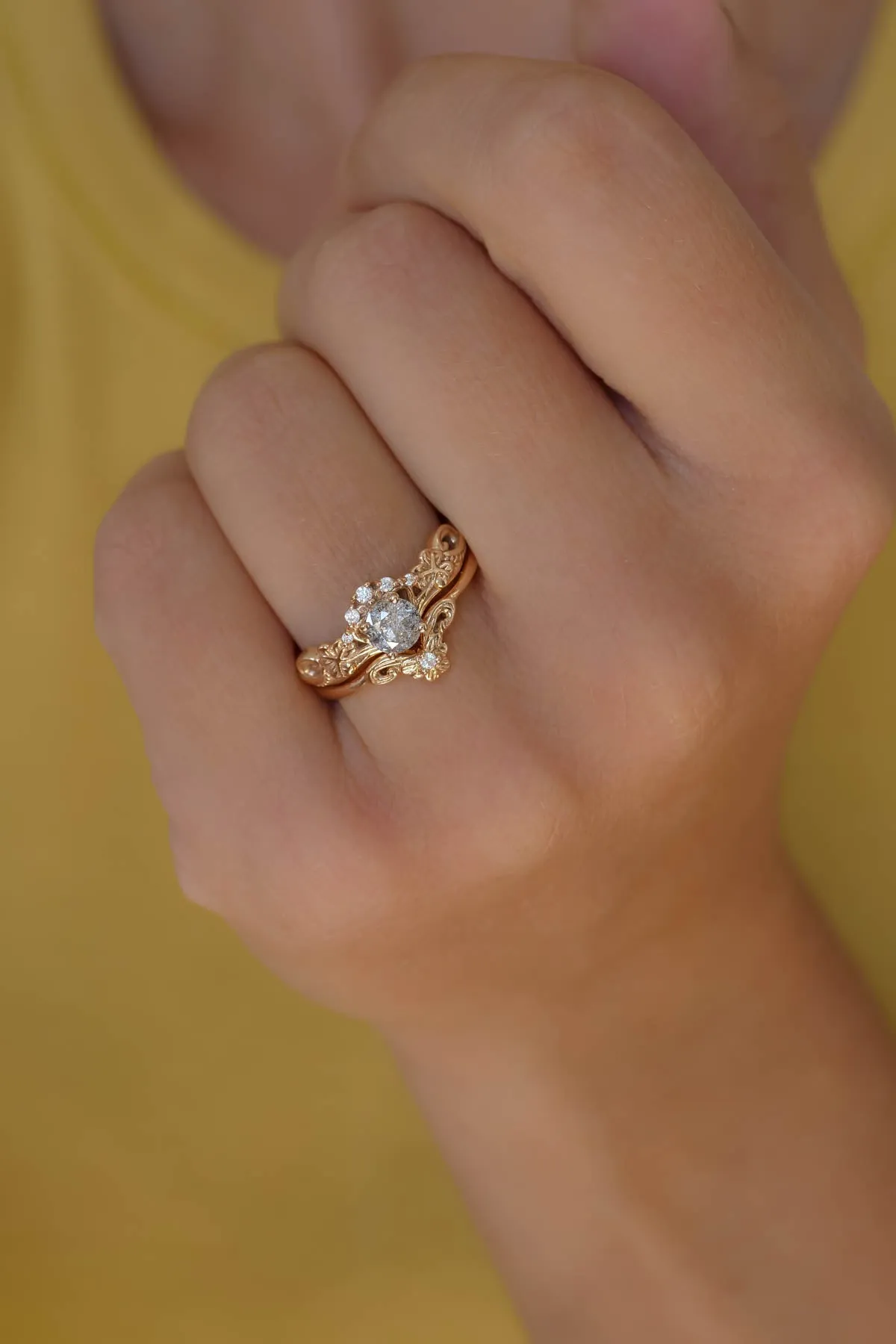 Salt and pepper diamond bridal ring set, gold leaf rings / Horta