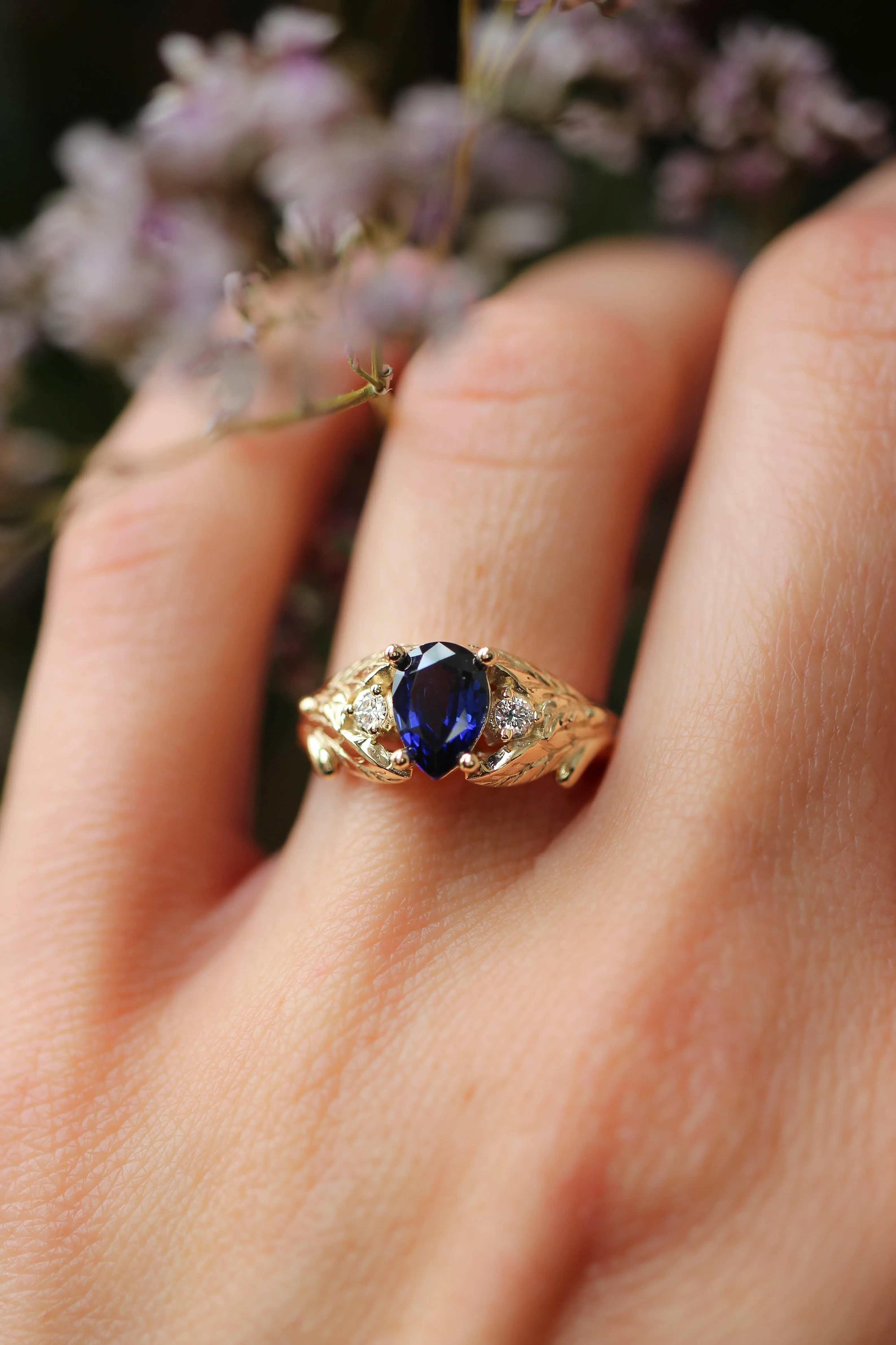 Sapphire and diamonds engagement ring / Wisteria