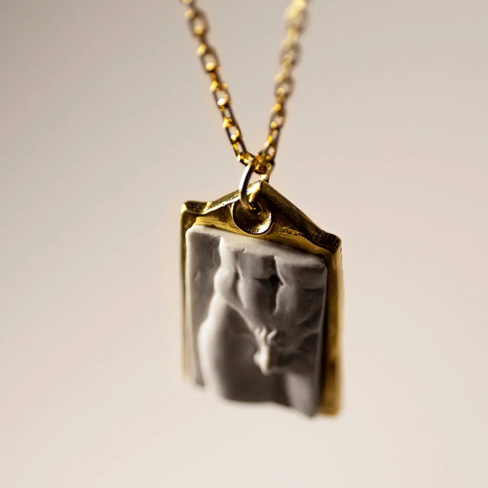 Torso pendant