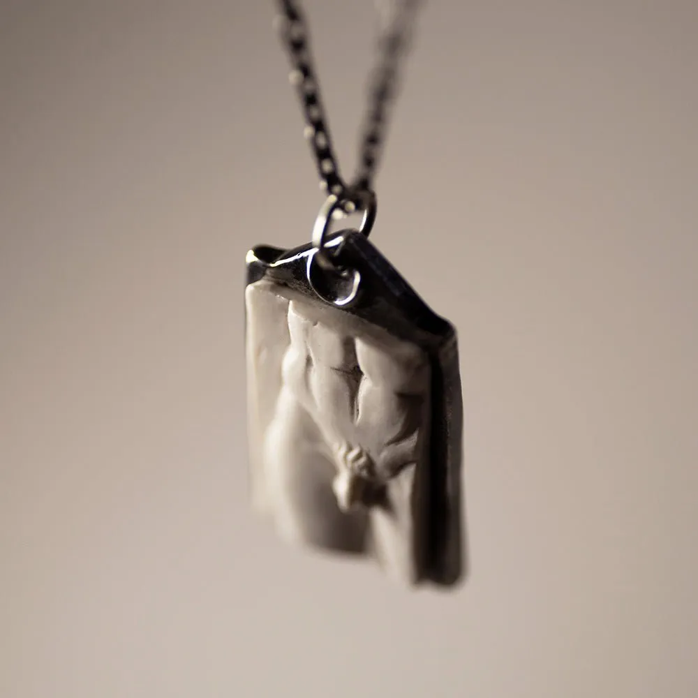 Torso pendant