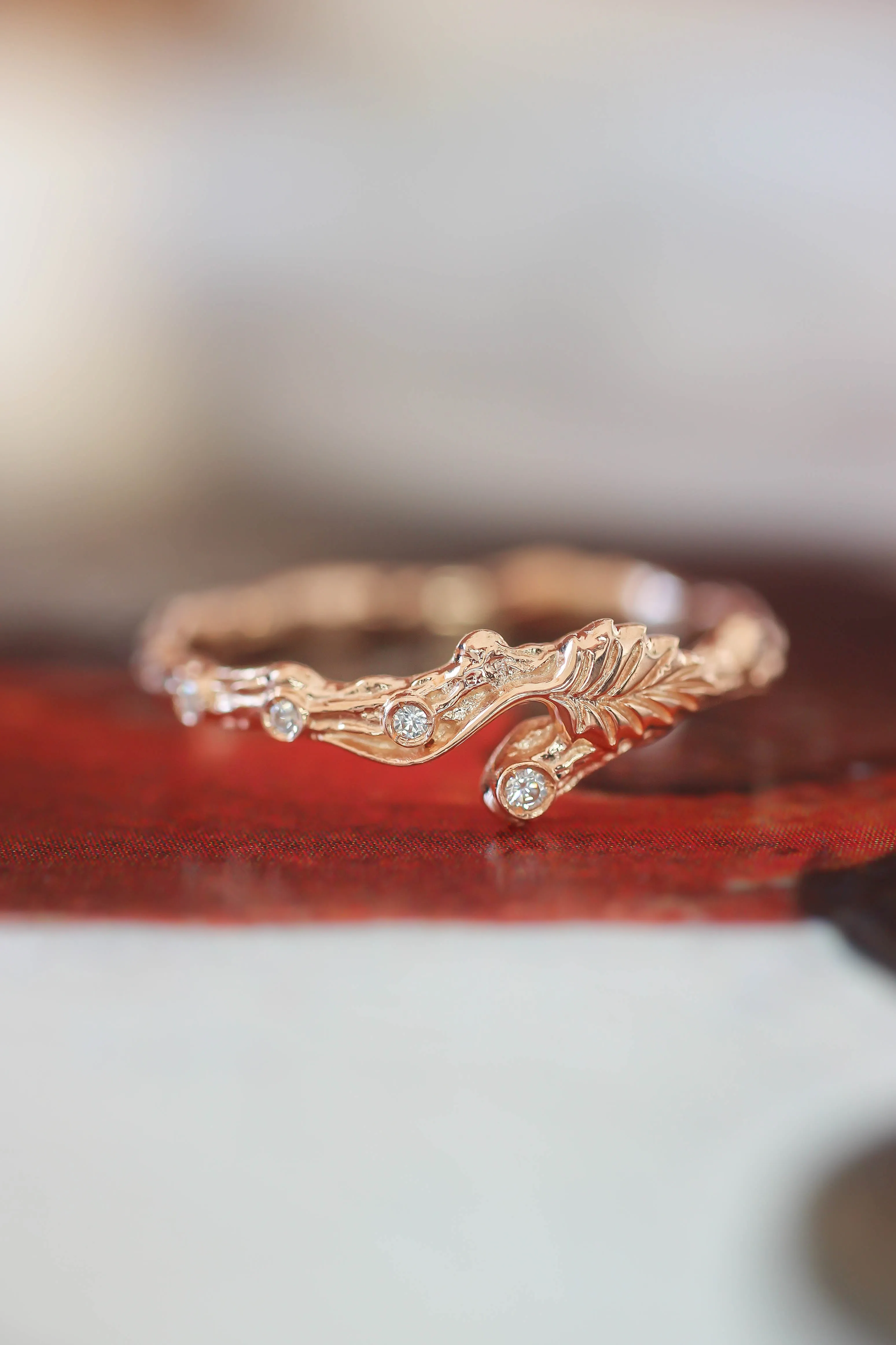 Twig ring with diamonds and one leaf, branch wedding band