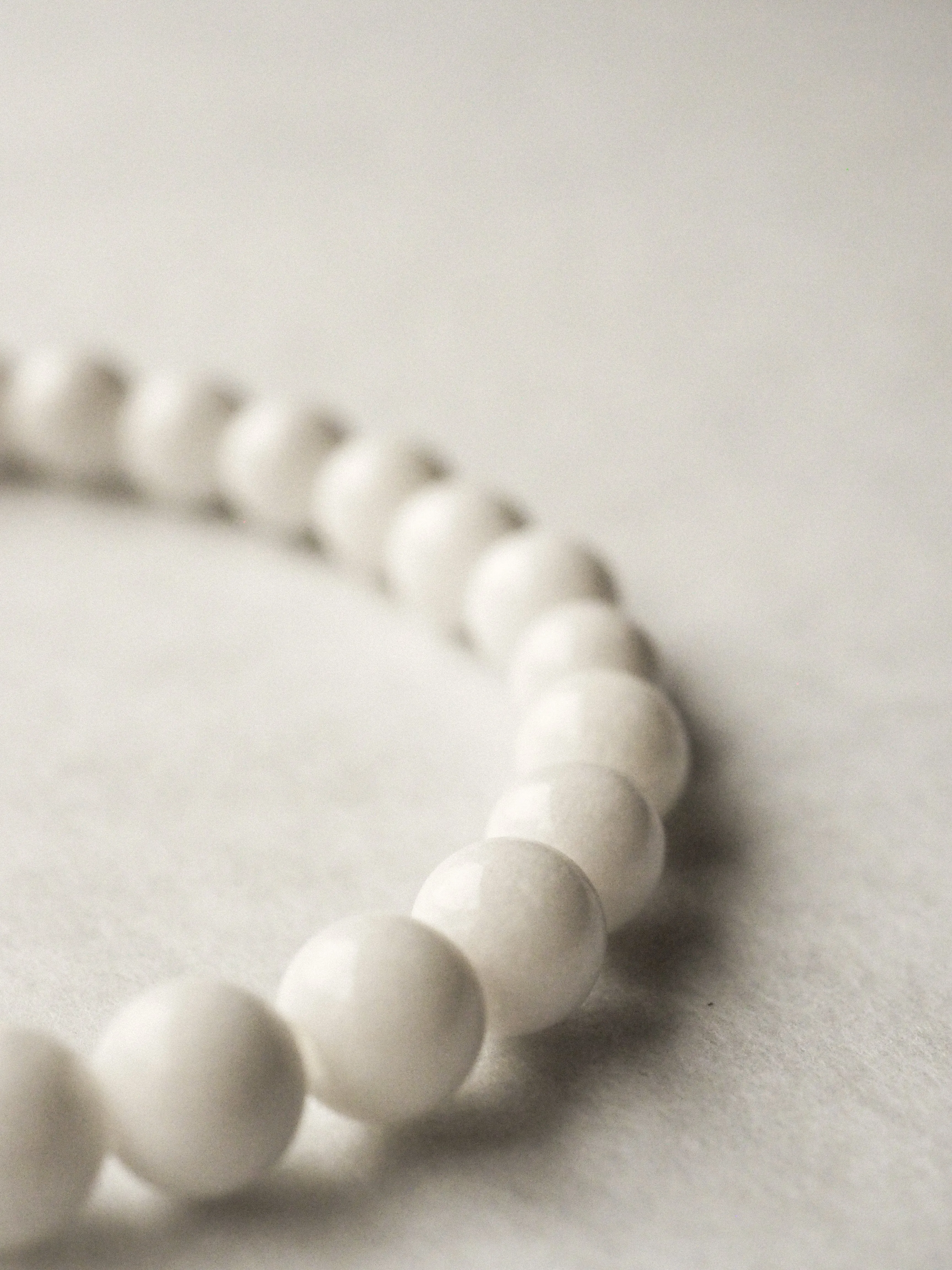 WHITE MARBLE BRACELET